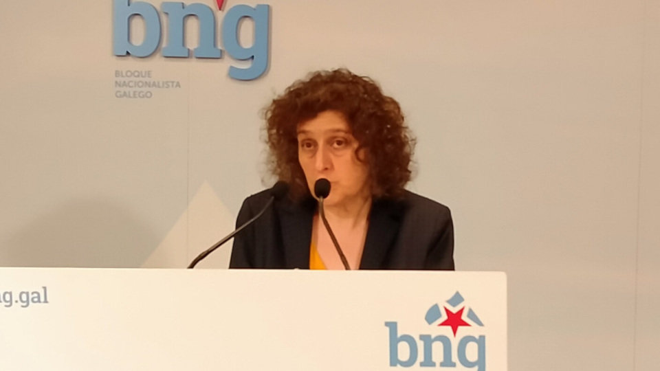 A coordinadora de campaña do BNG e portavoz en Santiago, Goretti Sanmartín, en rolda de prensa. EUROPA PRESS
