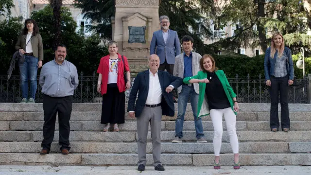 Pancho Casal, durante a presentación dos cabezas de cartel da súa formación, este sábado en Ourense. EFE