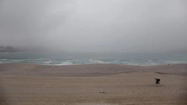 A praia de Orzán, sen fogueiras. CABALAR