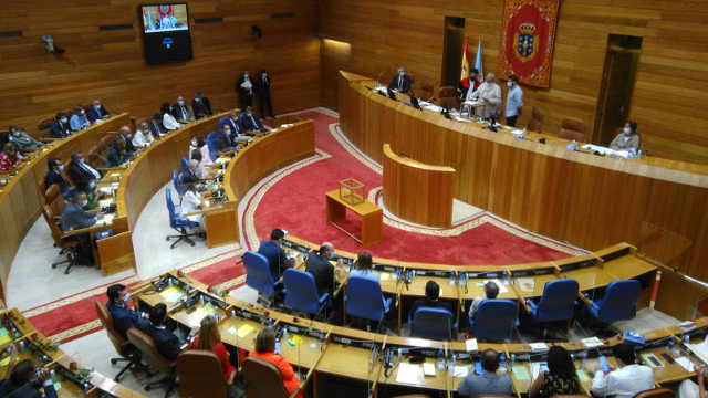 Constitución del Parlamento gallego. LUIS POLO