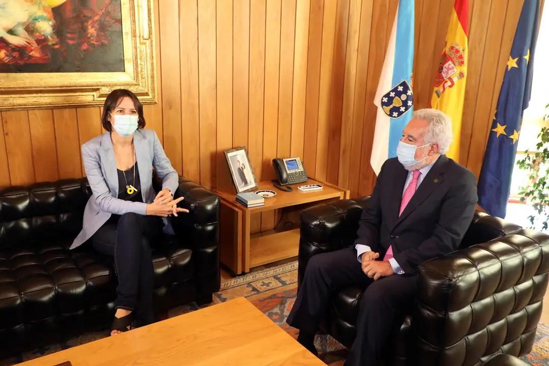 Ana Pontón en su reunión con Santalices. EFE