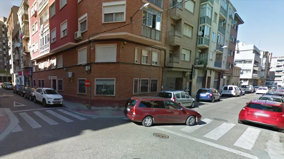 El suceso tuvo lugar en una vivienda de la calle Domingo Ram, en el barrio zaragozano de Delicias. GSV