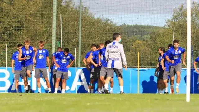 Un entrenamiento del Deportivo. @RCDeportivo