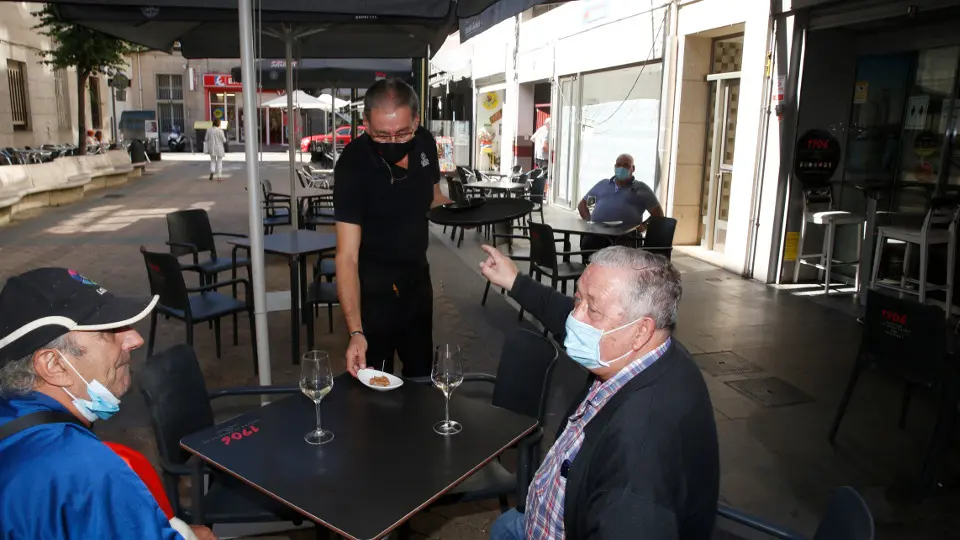 TERRAZAS BARES A MILAGROSA