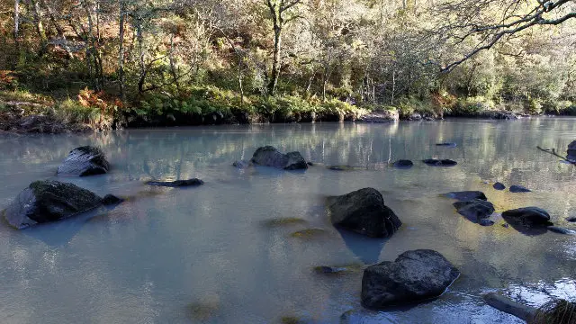 Aspecto que presenta o río Eume. KIKO DELGADO (Efe)