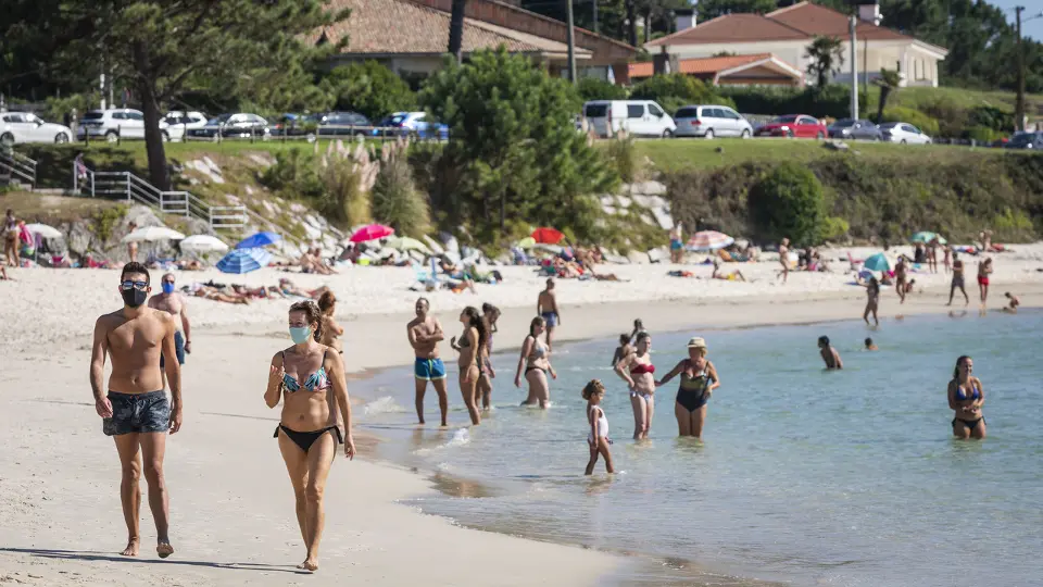 Aspecto de una playa gallega este verano. DP