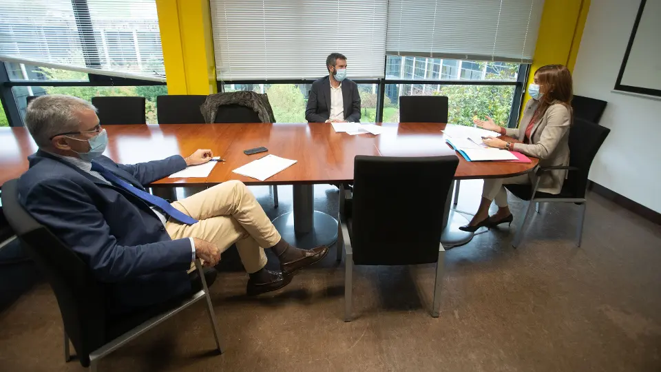 Imagen de archivo de una reunión de la FEGAMP. EFE