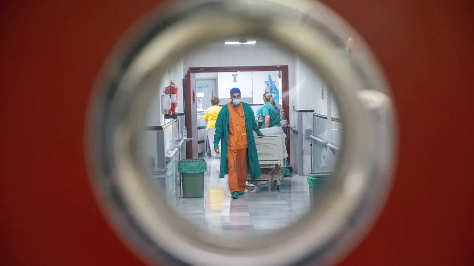 Personal sanitario en un hospital. EFE