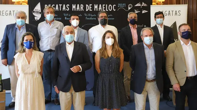 Foto de Familia de Mar de Maeloc Xacobeo 21-22. MAR DE MAELOC (MARÍA DEVESA)