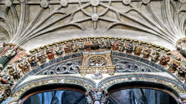 Pórtico del Paraíso, en la catedral de Ourense
