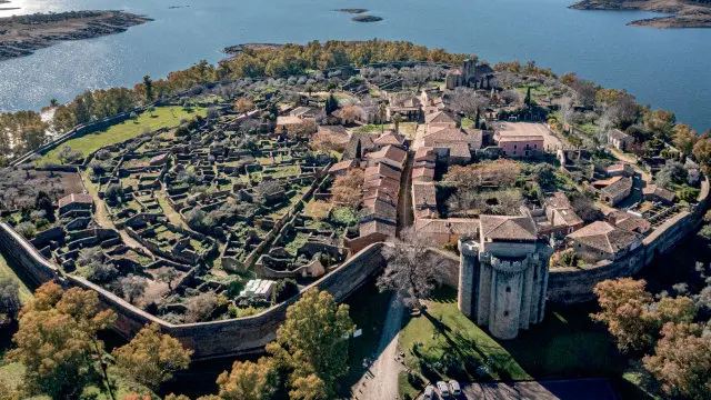 Cáparra. VIAMAGICAE