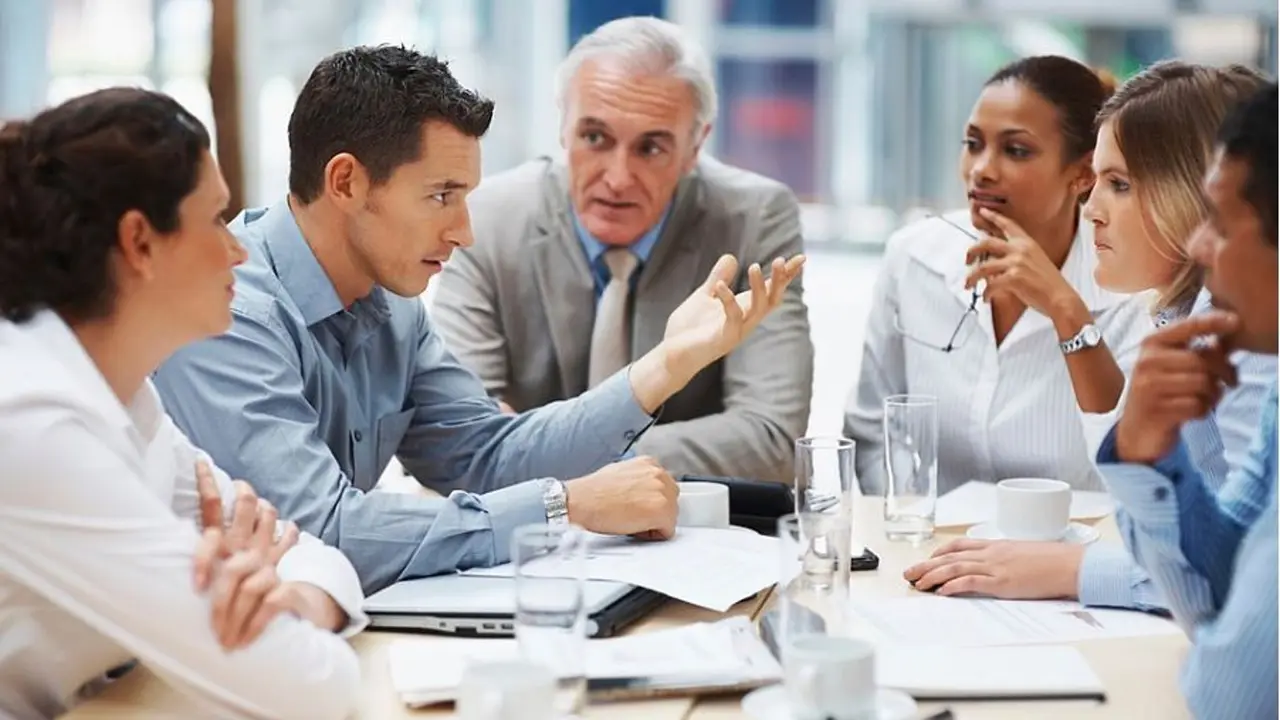 reunión empresa trabajo trabajadores