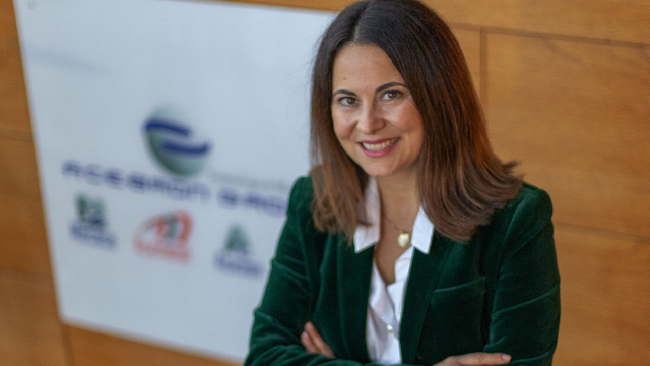 Rebeca Acebrón.Acebron Group