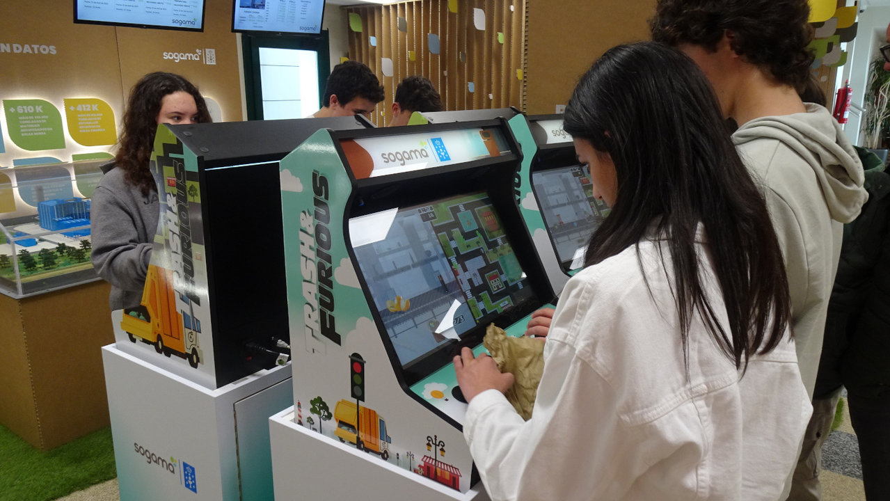 El itinerario que prepara Sogama incluye charlas, juegos con máquinas Arcade y una visita con realidad virtual que garantiza la seguridad y amplía las posibilidades. AGN