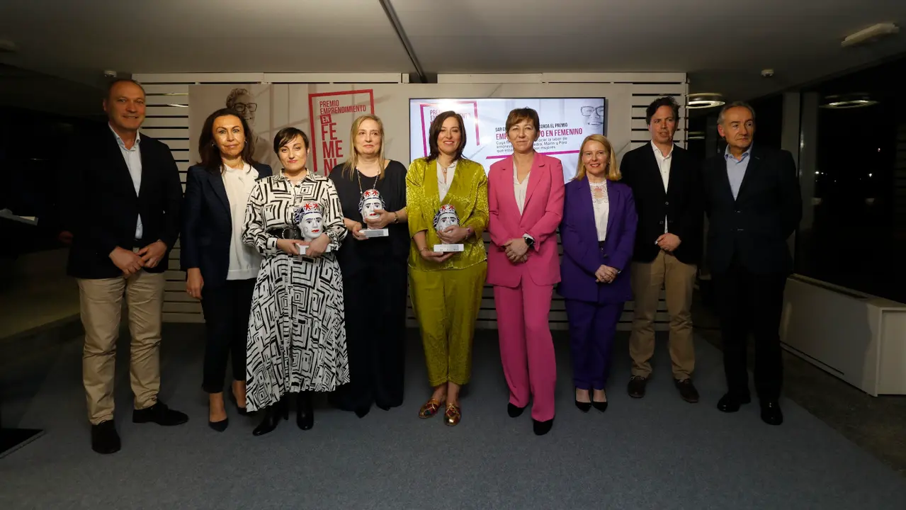 Gala de entrega de premios al emprendimiento 'En Feminino' en la rada marinense. DAVID FREIRE
