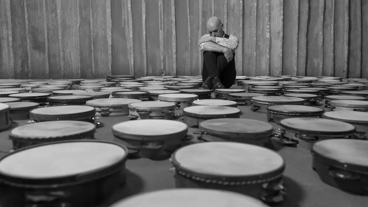 Xabier Díaz. CARLOS AB