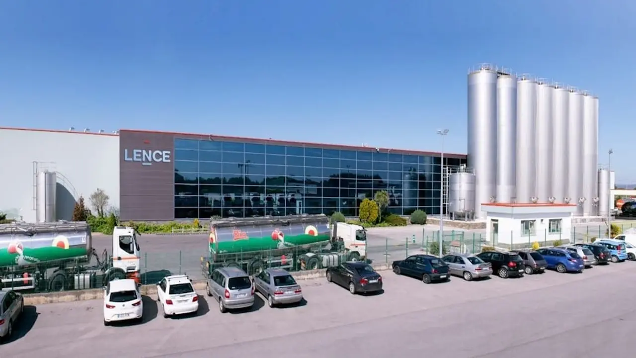 Instalaciones de Lence en el pol&iacute;gono de O Ceao. EP