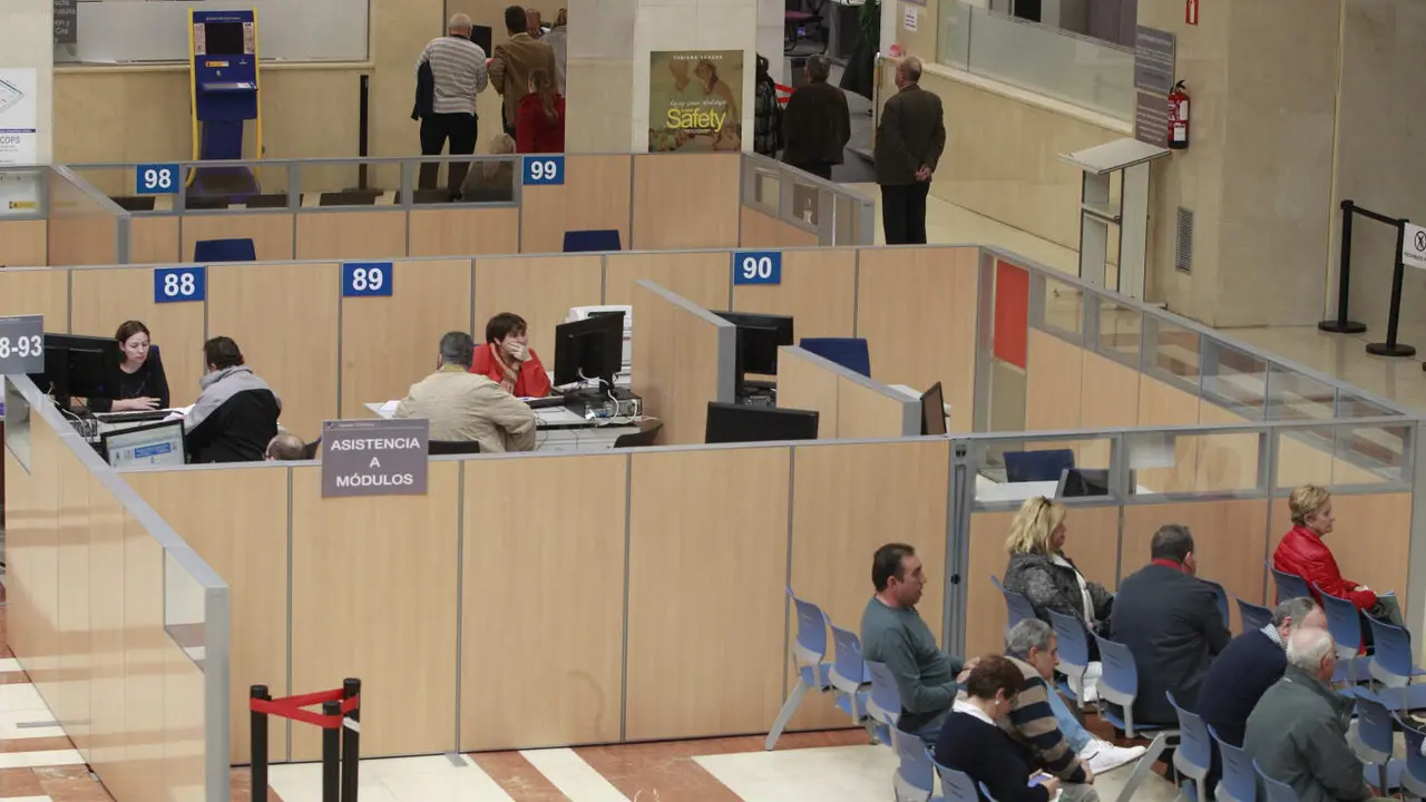 Una oficina de la Agencia Tributaria. ARCHIVO