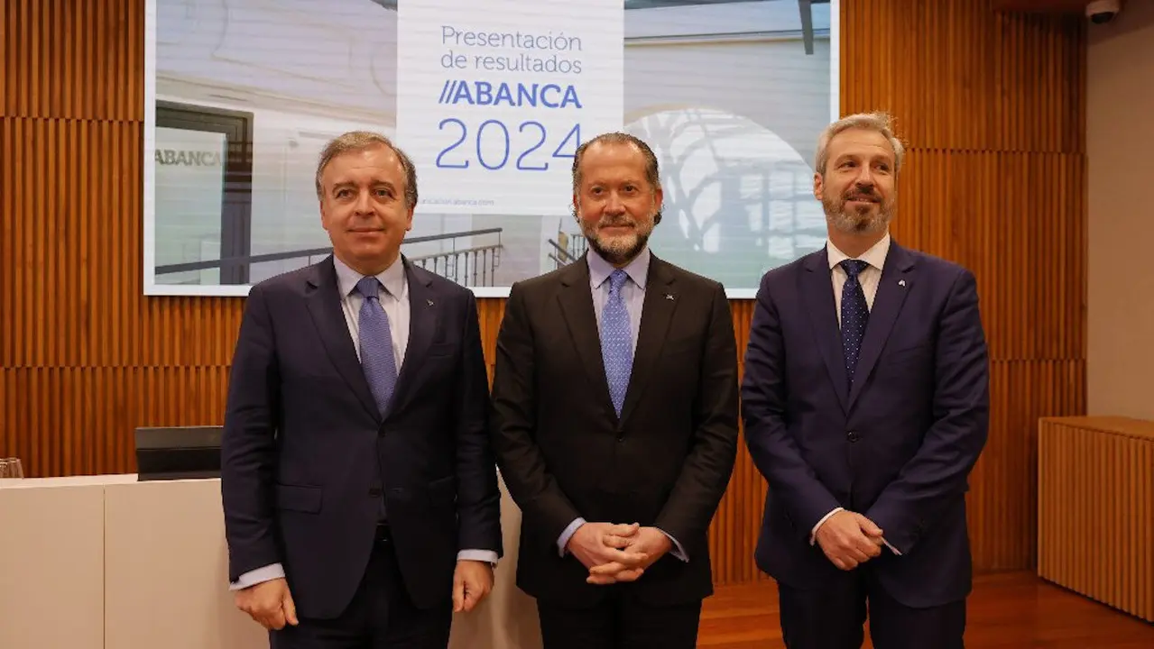 Francisco Botas, Juan Carlos Escotet y Alberto de Francisco.AGN