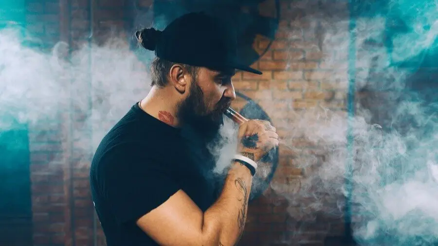 vapeo vaper vapear fumar