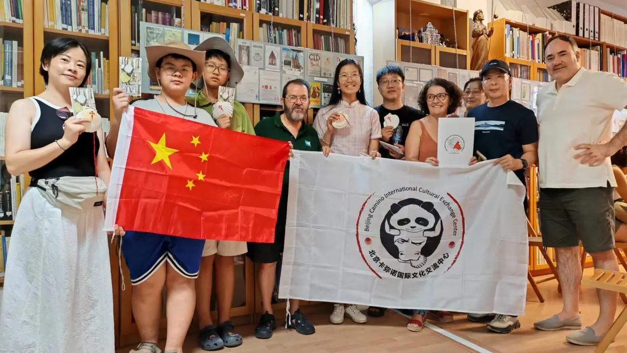 Peregrinos chinos. EP