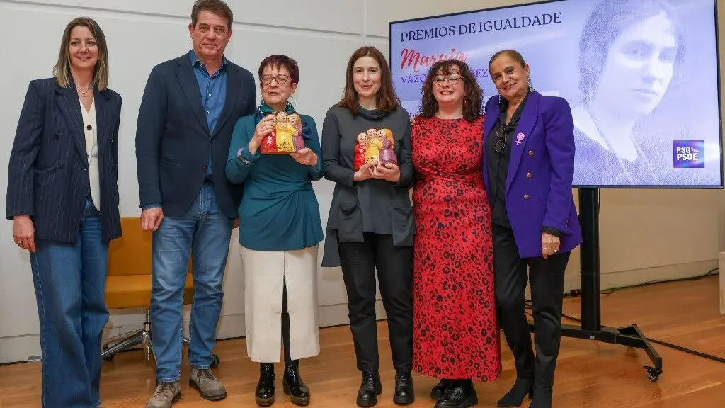 Besteiro encabez&oacute; la entrega de los Premios de Igualdade. EFE