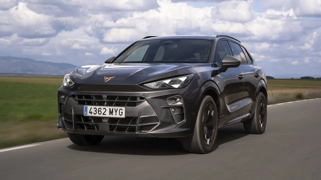 CUPRA Terramar e-HYBRID 204cv (3)