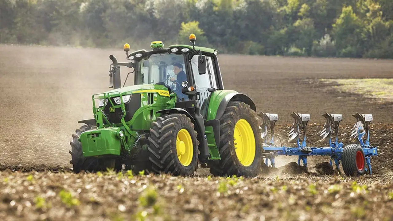 Un tractor de la marca John Deere, la más vendida en España.JOHN DEERE