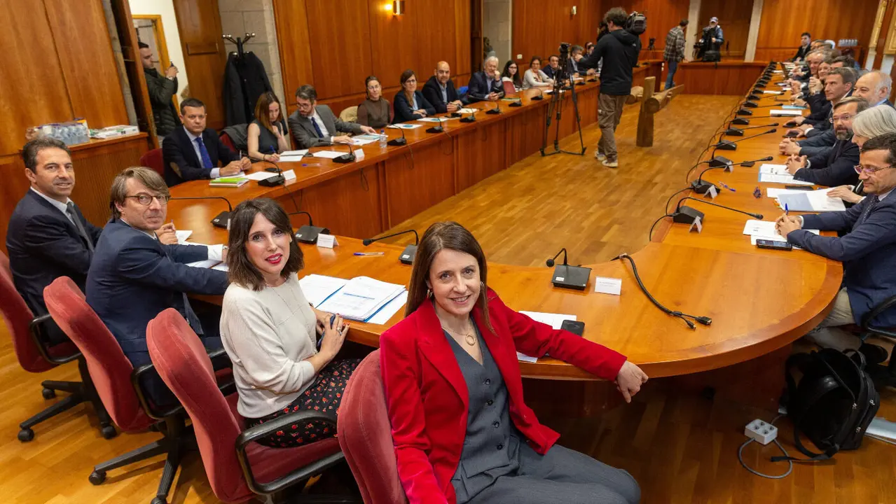 Reunión de la Xunta con los sectores productivos por los aranceles. EP