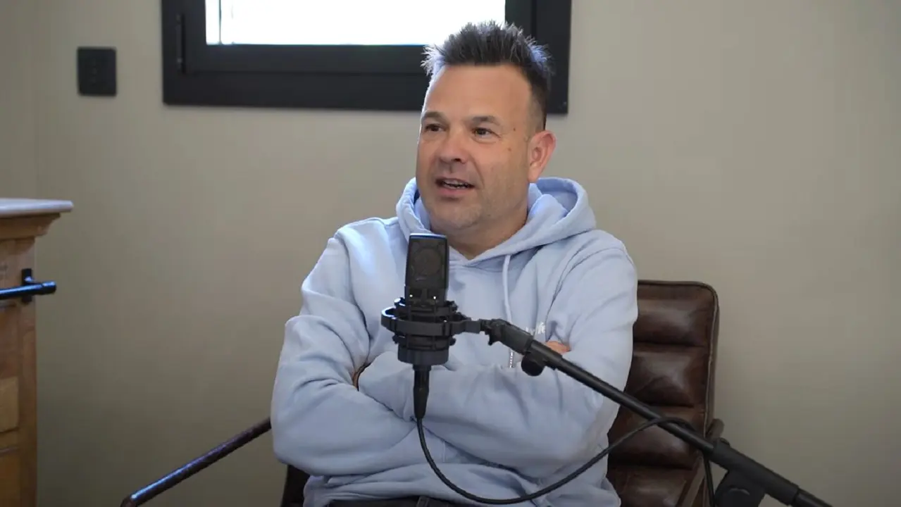 José Elías. YOUTUBE