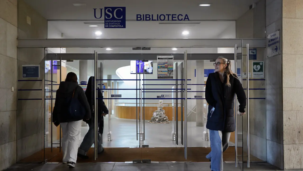 Biblioteca de la USC. SEBAS SENANDE