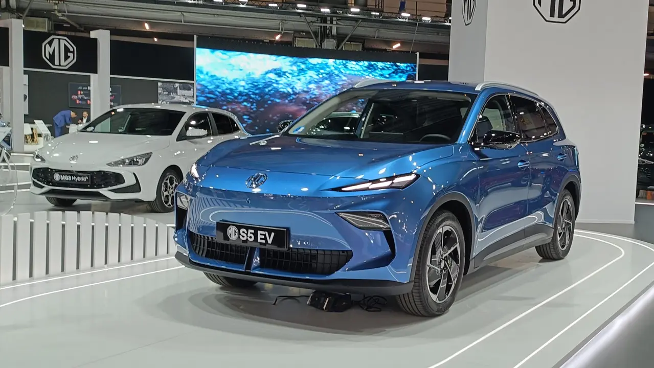 Automobile Barcelona 2025 MG