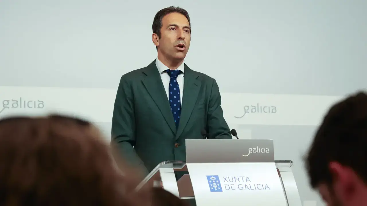 Alfonso Villares, en su comparecencia de este miércoles en Santiago. XOÁN REY (Efe)