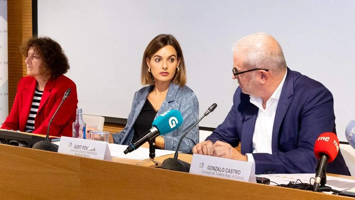 Goretti Sanmartín, Judit Fontenla y Gonzalo Castro. XUNTA
