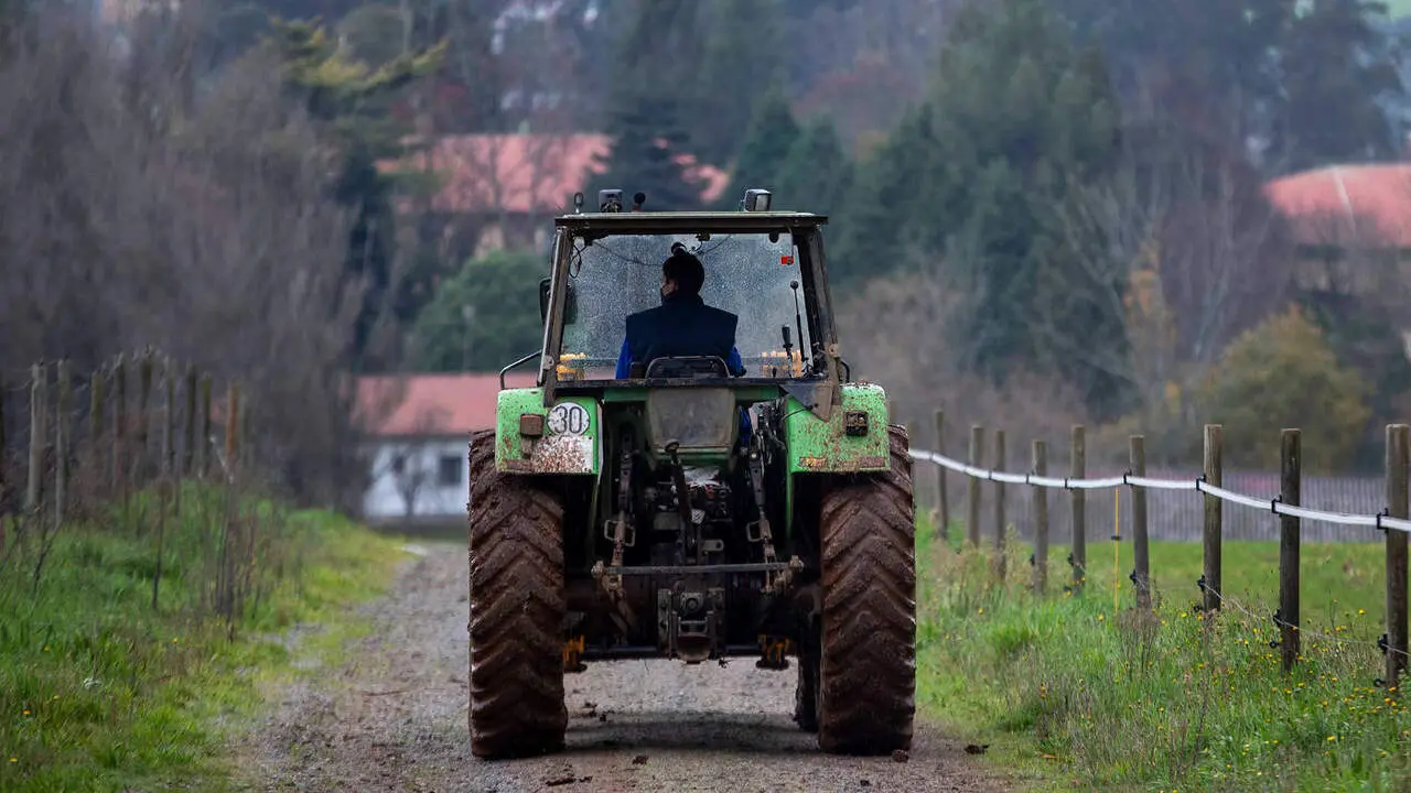 Un tractor. ANA VARELA