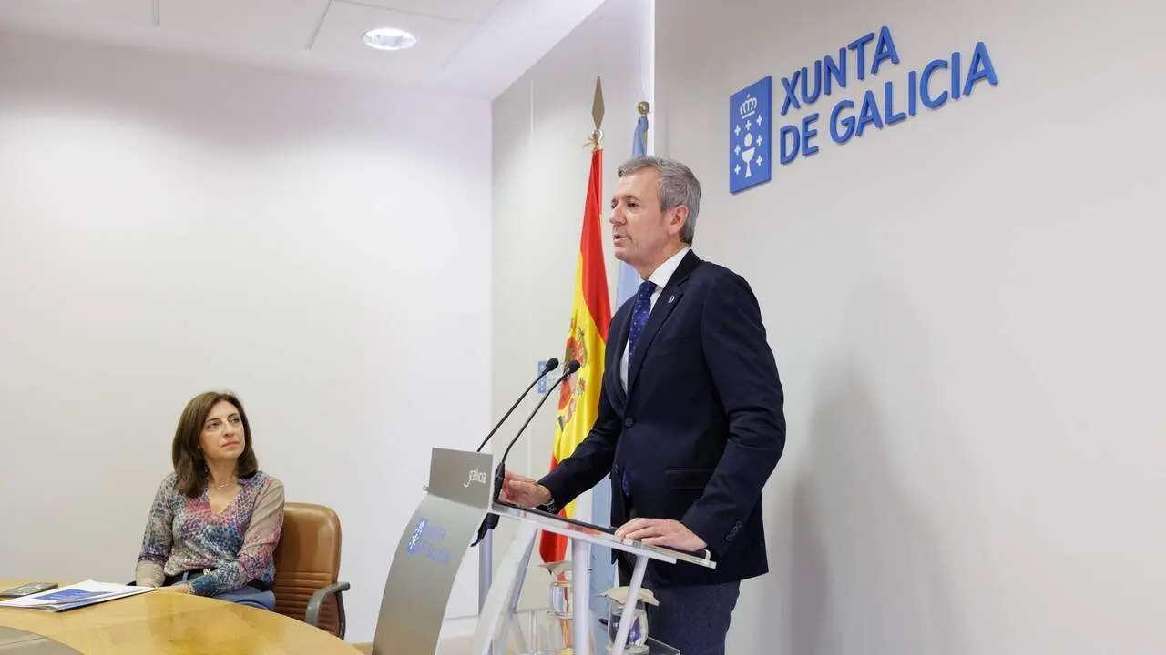 Ángeles Vázquez y Alfonso Rueda. EFE