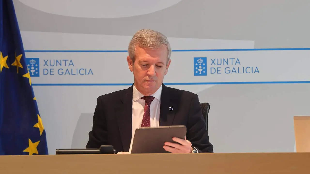 Alfonso Rueda presentó el programa de la Xunta para extender el uso de la inteligencia artificial hasta 2028. NACHO SANTÁS