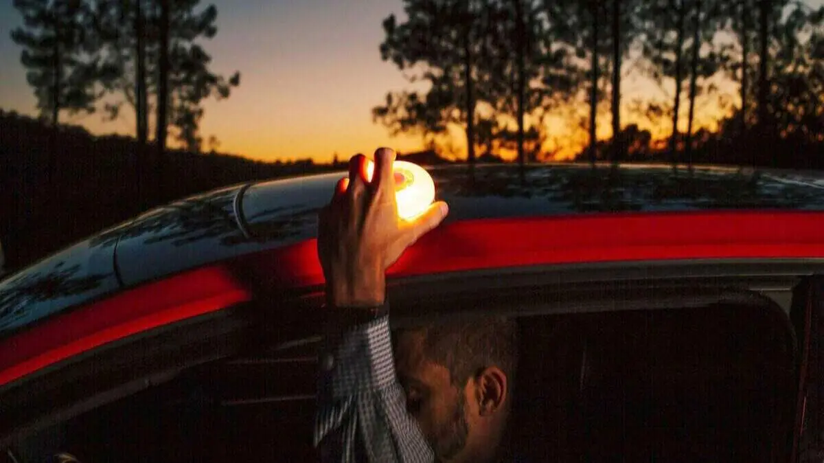 Una baliza V-16 conectada. CEDIDA