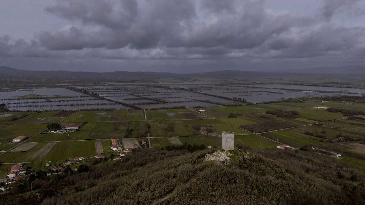 Imagen de fincas anegadas en A Limia la semana pasada. BRAIS LORENZO (EFE)