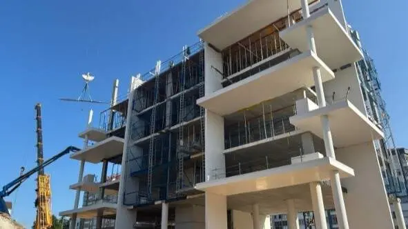 Promoci&oacute;n de obra nueva en Santiago, con pisos desde 1,06 millones. SSG