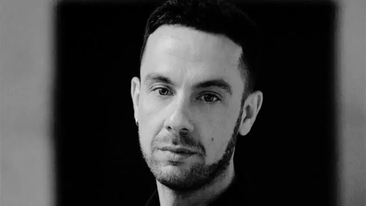 /ANDR&Eacute;S CURR&Aacute;S