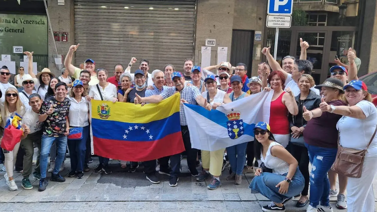 Un grupo de venezolanos residentes en Galicia. AEP