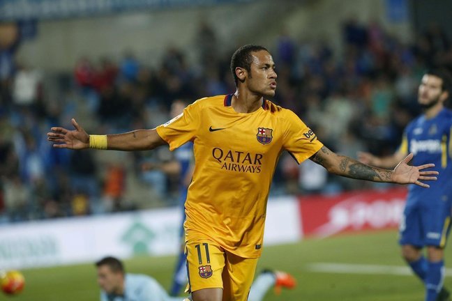 Neymar sigue echándose el equipo a su espalda en ausencia de Messi