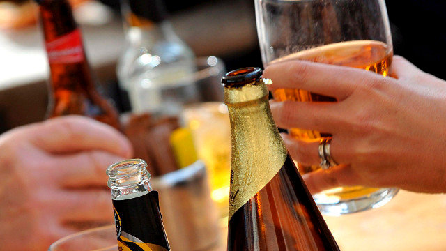 O consumo de alcol aumenta un 70 por cento durante os fins de semana