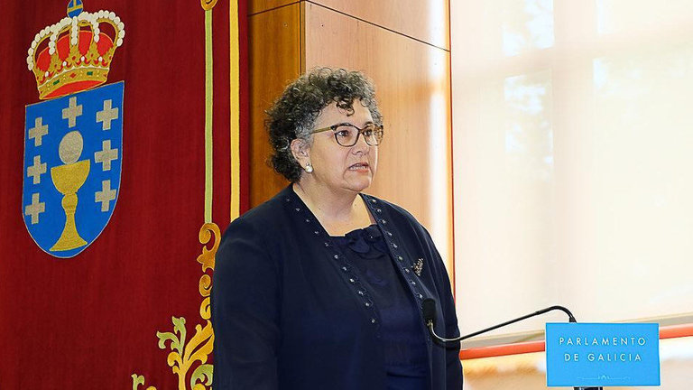 Milagros Otero durante el acto de toma de posesión como Valedora do Pobo. EP