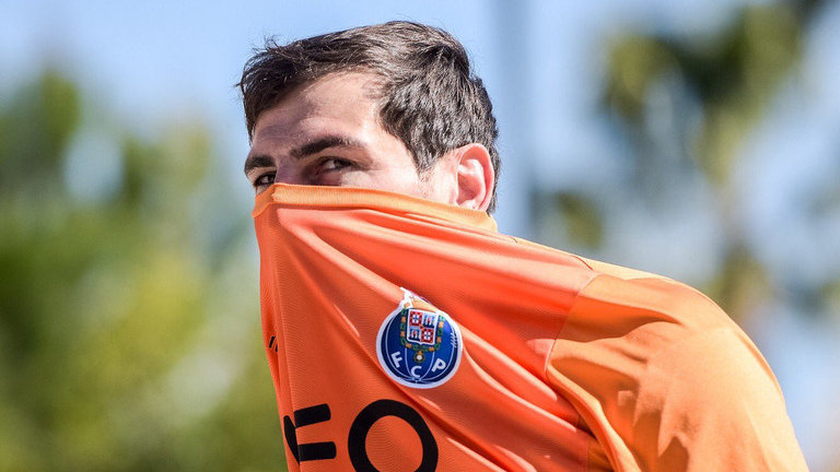 Iker Casillas, durante un entrenamiento con el Oporto. TWITTER