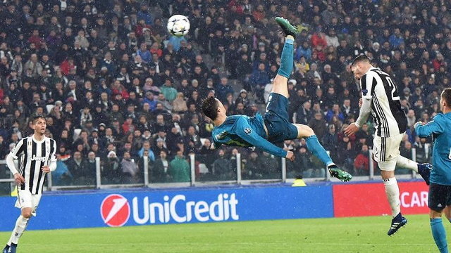Ronaldo anota el 2-0 contra la Juventus. ANDREA DI MARCO (EFE)