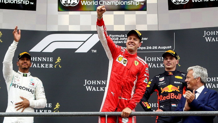 Vettel celebra su victoria. STEPHANIE LECOCQ