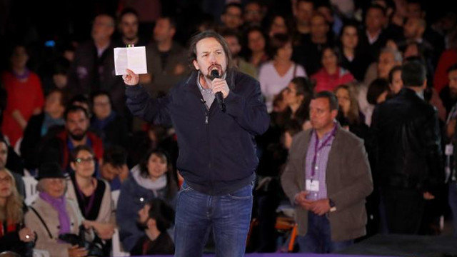 Pablo Iglesias, durante el mitin. JUAN CARLOS HIDALGO (EFE)