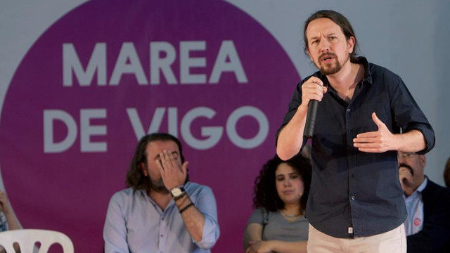 El secretario General de Podemos, Pablo Iglesias, durante el mitin en Vigo. SALVADOR SAS